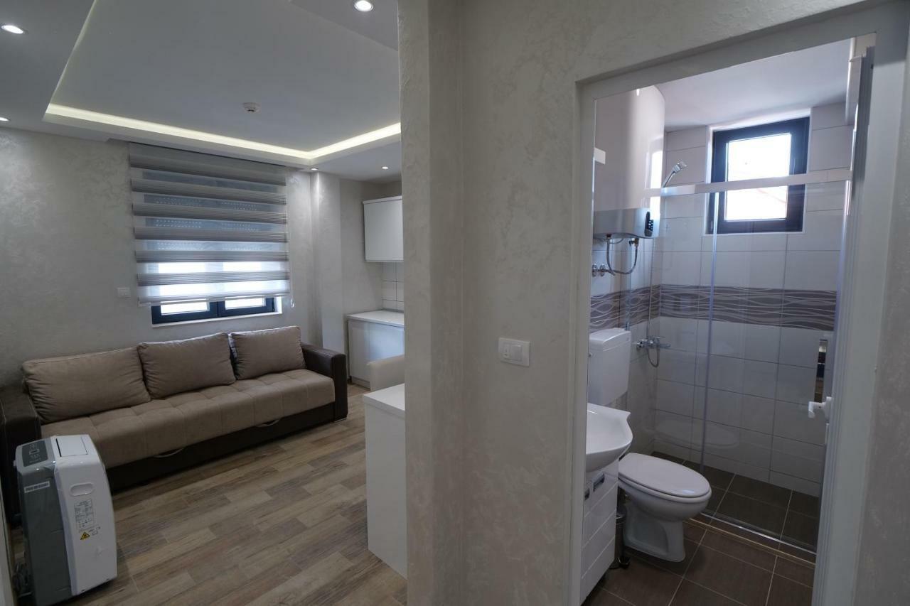 Dubai Apartmani Нови-Пазар Экстерьер фото